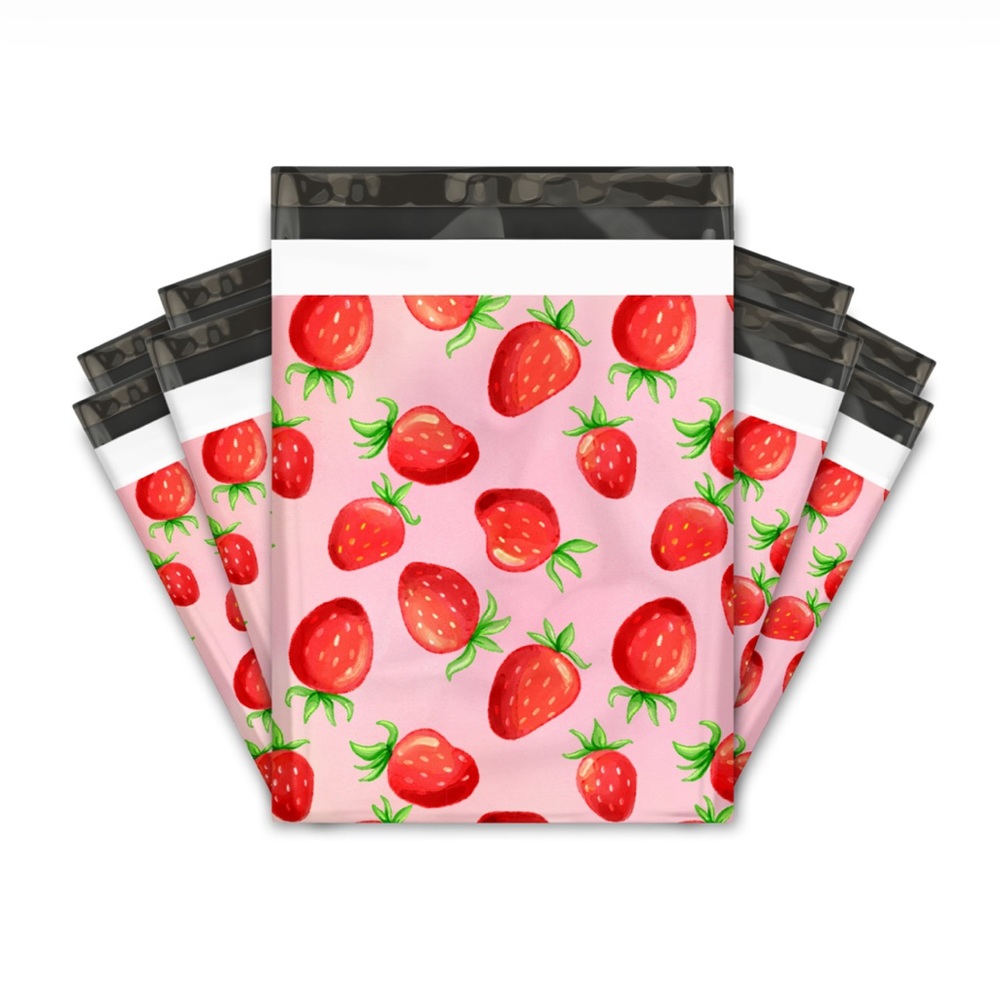 25 10X13 Strawberry Poly Mailers PRICE IS FIRM CLEARANCE - Picture 3 of 5